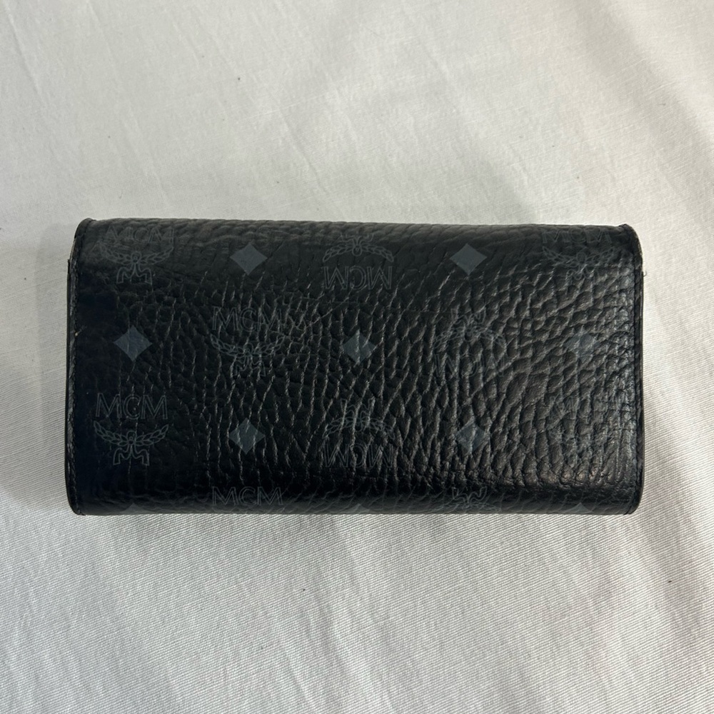 MCM Black Logo Leather Continental Wallet with Silver-Tone Lock (no chain) - Picture 2 of 6